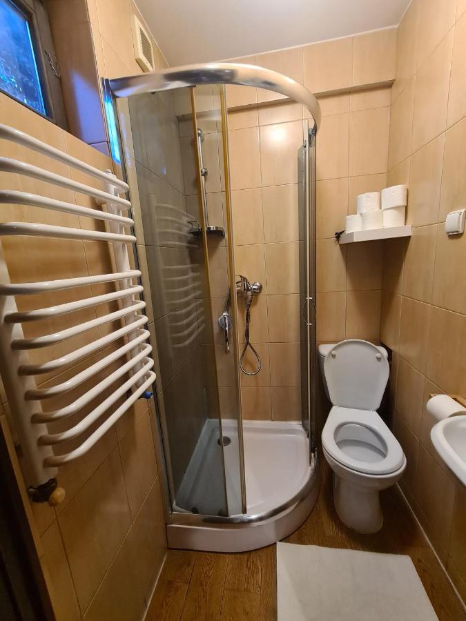 Chata Starych Znajomych Sanok Eksteriør billede