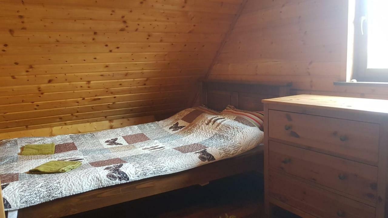Chata Starych Znajomych Sanok Eksteriør billede