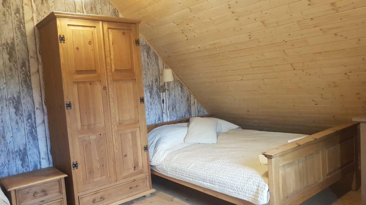 Chata Starych Znajomych Sanok Eksteriør billede
